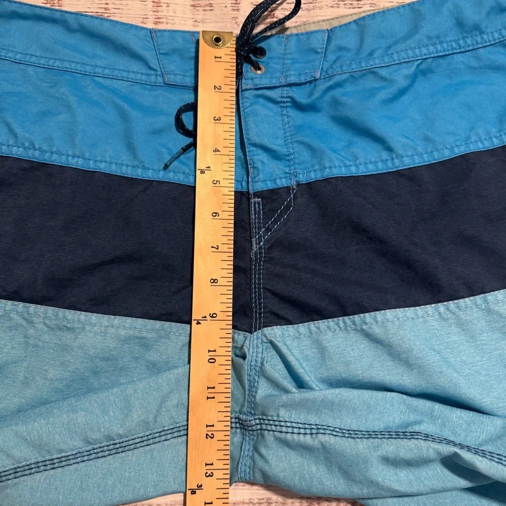 Billabong Shorts Light‎ Blue Swim Trunks Tribong Swimwear Men's Size 40